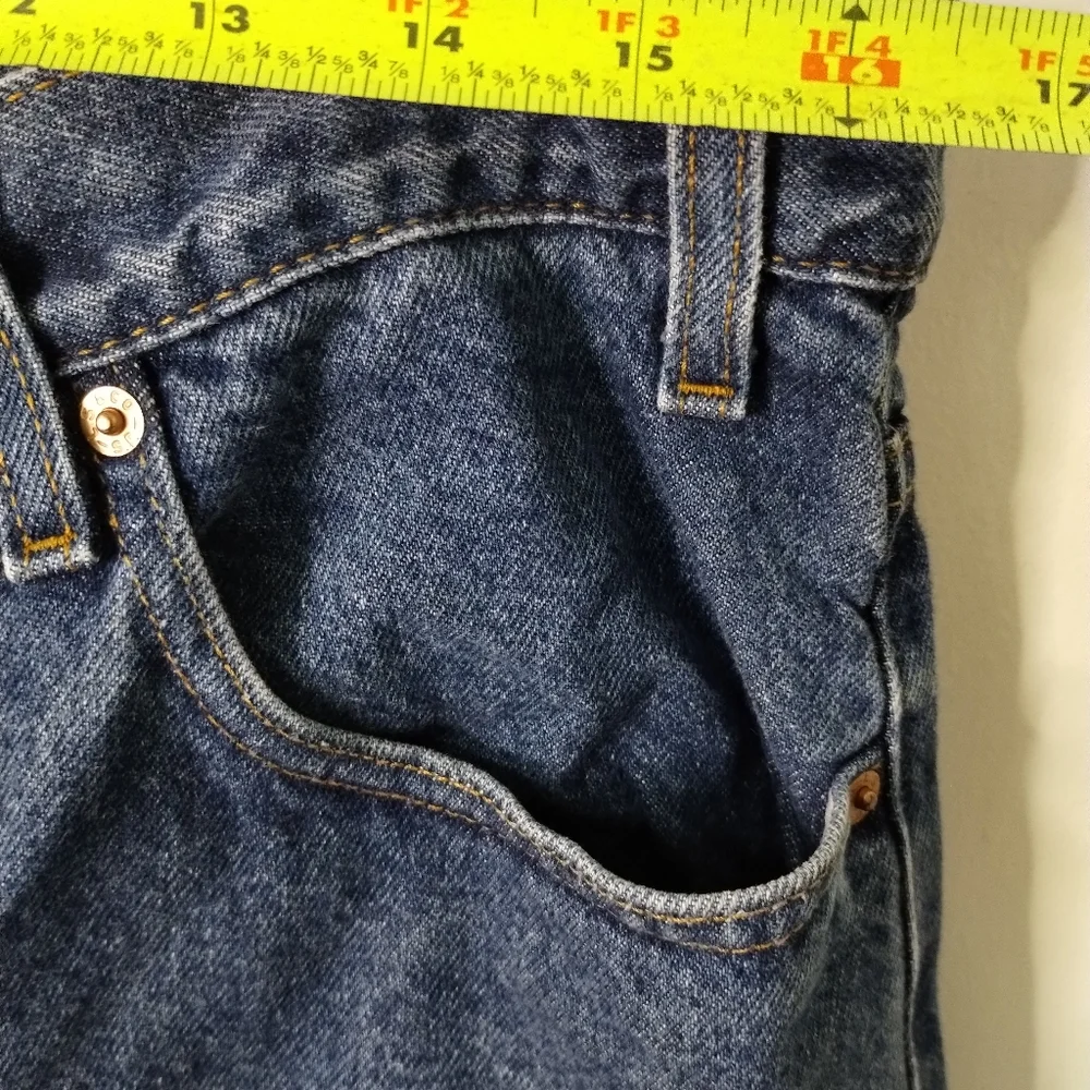 Levis excellent no